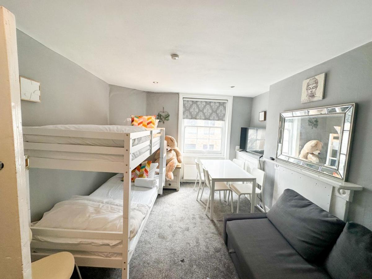 Number 27 Guesthouse Londres Extérieur photo